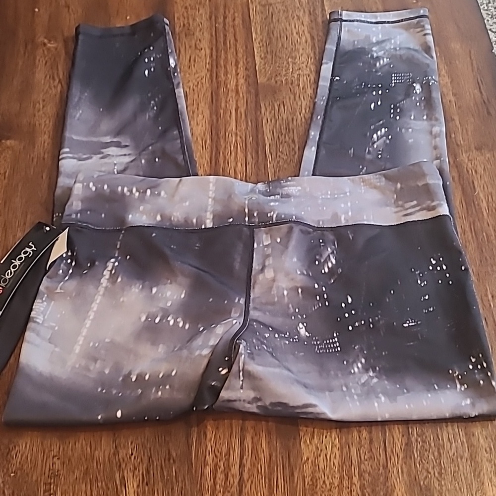 Ideology City Lights Black/White Leggings XL New With Tags - Picture 1 of 6